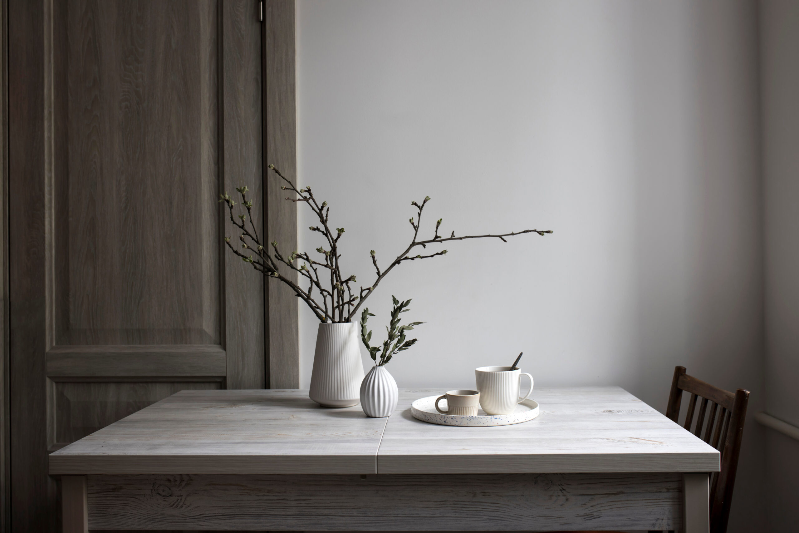 Minimalistic,Scandinavian,Style.,Half-open,Branches,Of,An,Apple,Tree,In